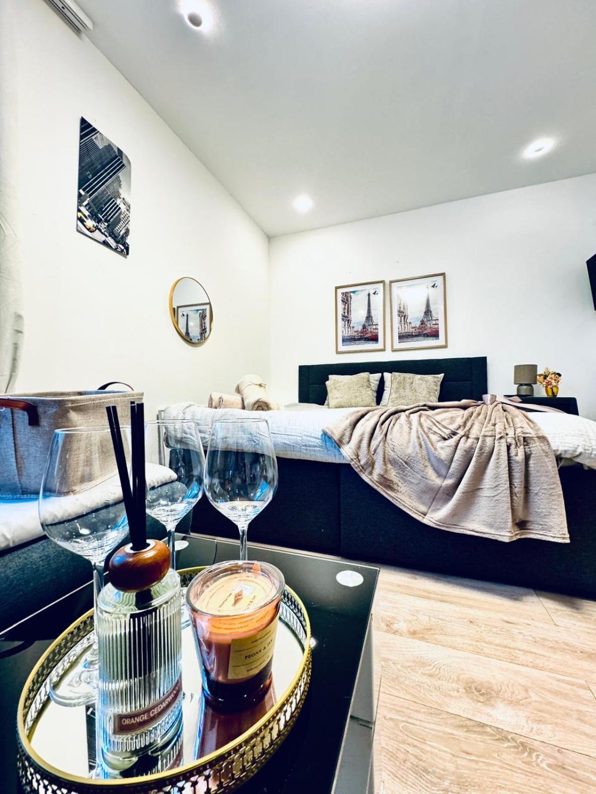 Central King Studio - 10 Mins Walk From Downtown Vienna Luaran gambar