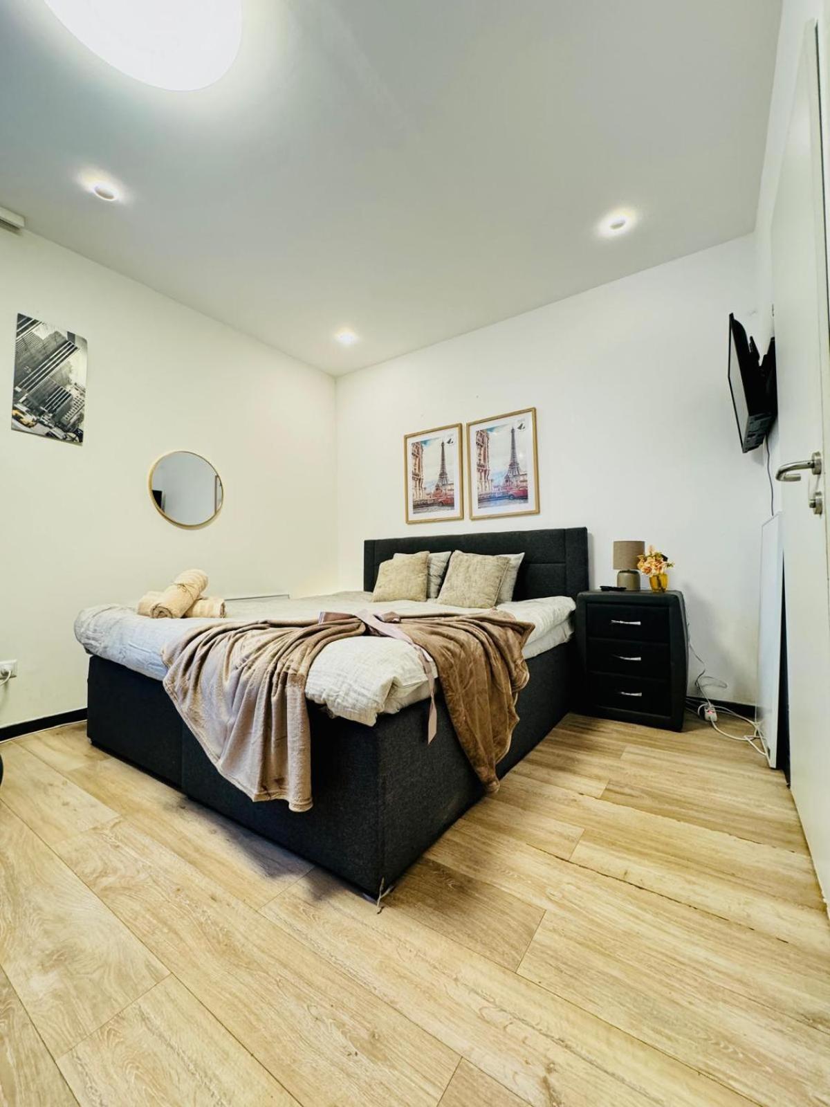Central King Studio - 10 Mins Walk From Downtown Vienna Luaran gambar